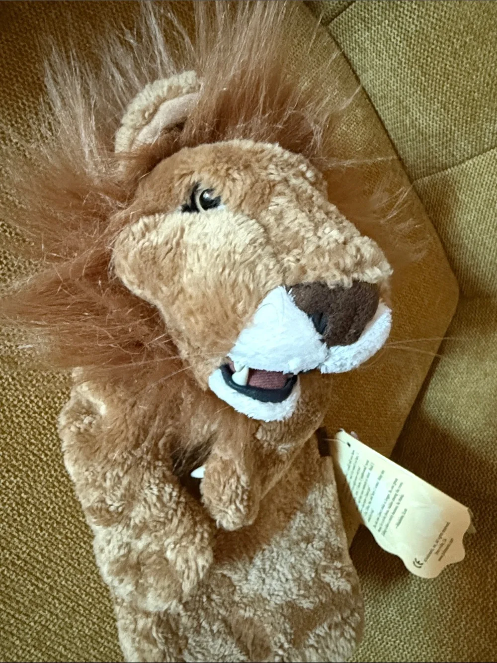 Folkmanis Puppets bring storytelling
